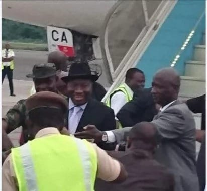 BREAKING:Goodluck Jonathan arrives Nigeria(photos)